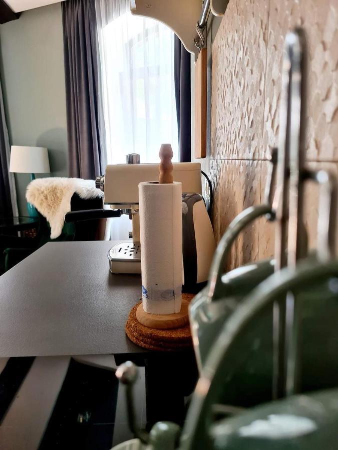 Laci Lak Modern Apartment Oradea Luaran gambar